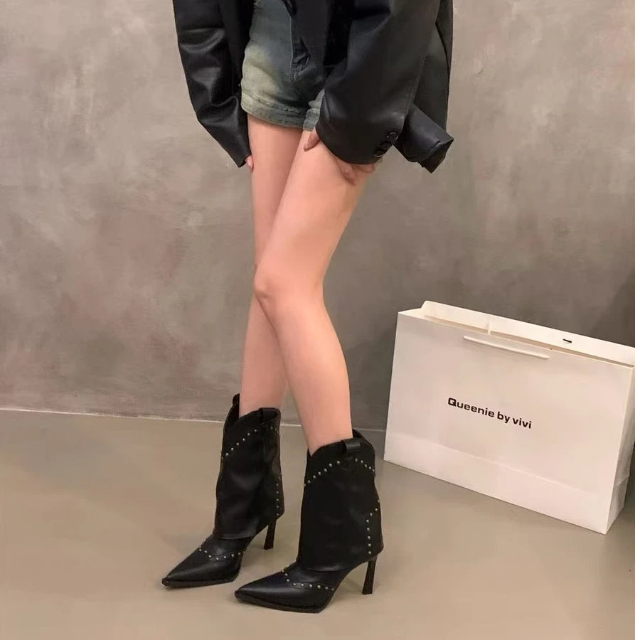 尖头细跟复古靴子女2025新款冬季显瘦V口骑士靴牛仔靴高跟裤管靴
