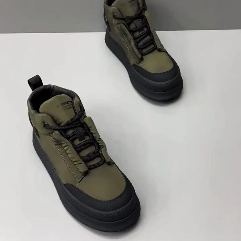 新款高品质科技布休闲百搭男鞋