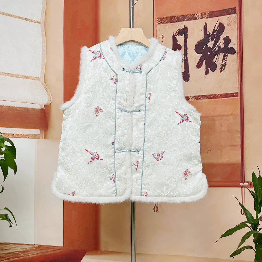 新中式加厚刺绣单排扣马夹冬款毛马甲中国风端庄复古时尚女款