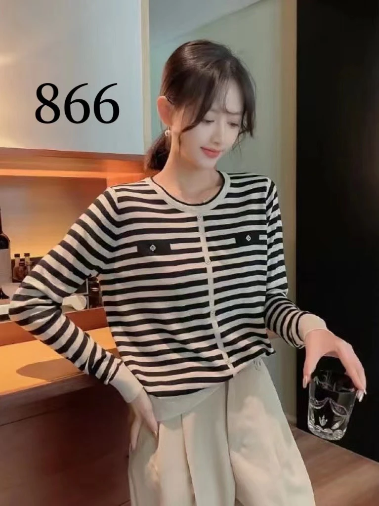 866长袖针织衫百搭短款套头休闲宽松上衣条纹女装显瘦圆领时尚
