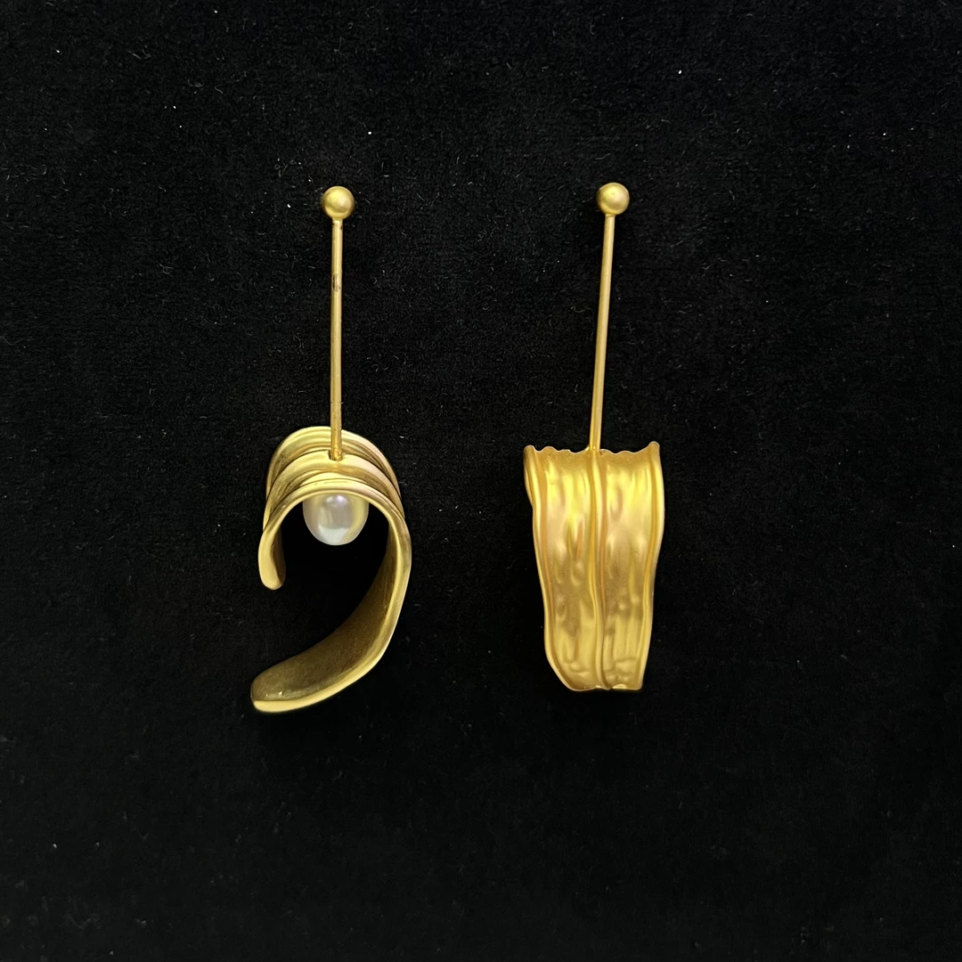 铜合金耳饰 杨蓉同款树叶耳钉时尚气质高级ins设独特小众优雅中古