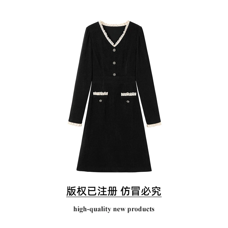 【黑金派对】2024年秋季新款大码女装花边V领裙子法式灯芯绒连衣裙