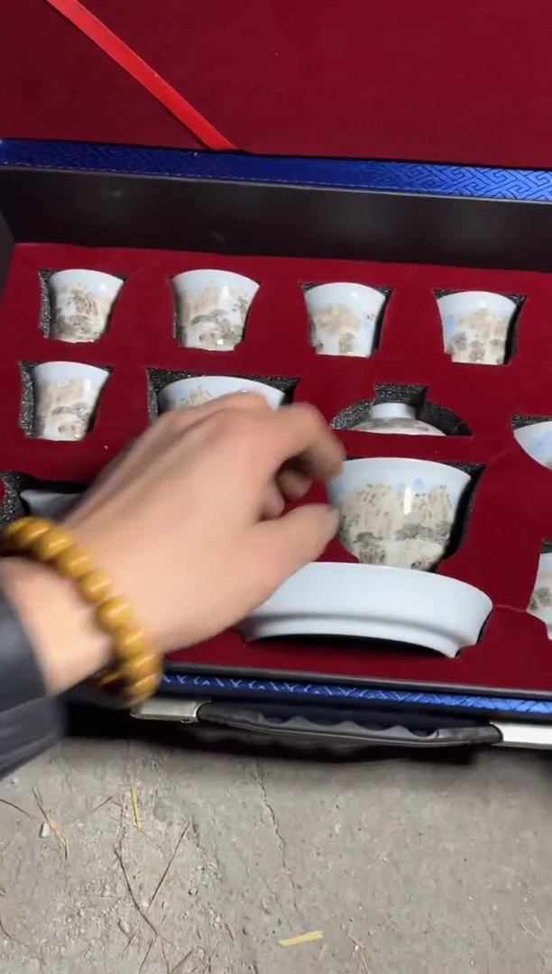 【闪购商品】瓷摆件64