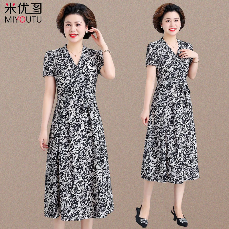 中年妈妈夏装连衣裙2025气质高贵中老年女装夏季洋气雪纺短袖裙子