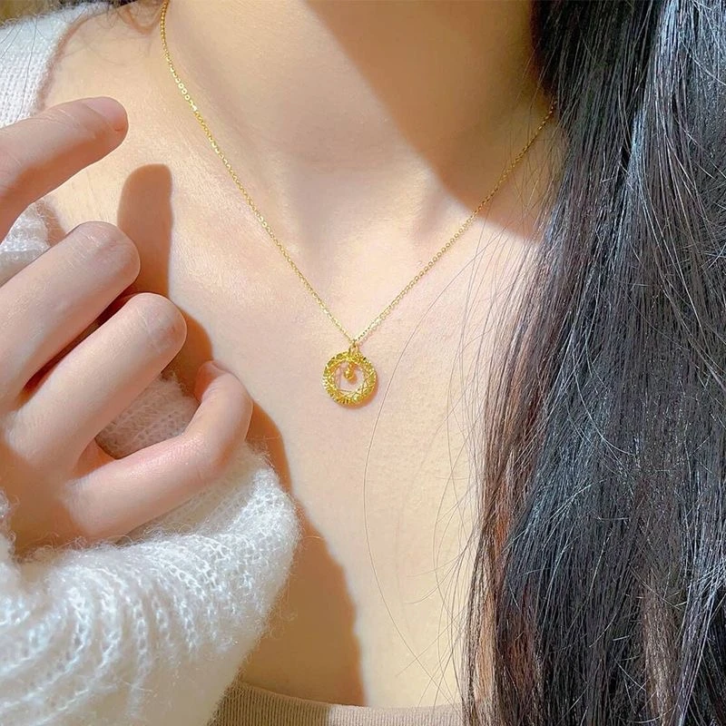 铜合金项链 织梦网莫比乌斯环项链女2024新款气质轻奢百搭锁骨链