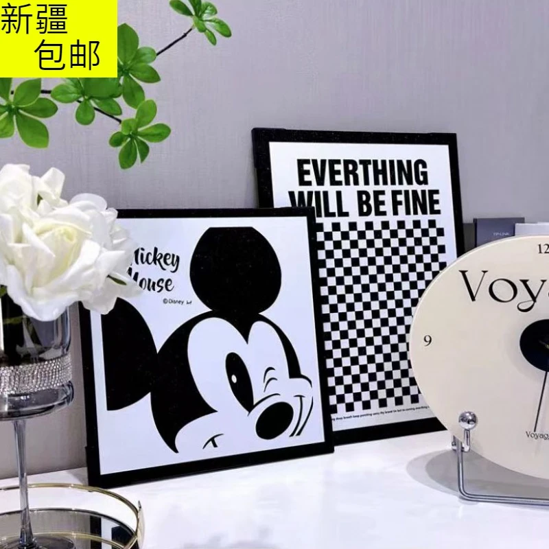 新疆免邮北欧ins风黑白格子装饰画拍照道具鞋柜桌面摆画卧室