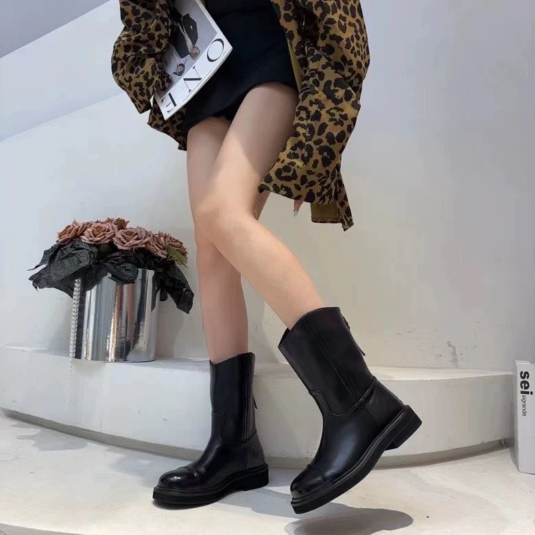 SUSU高级感简约小众设计短靴 6-20（四前中3）