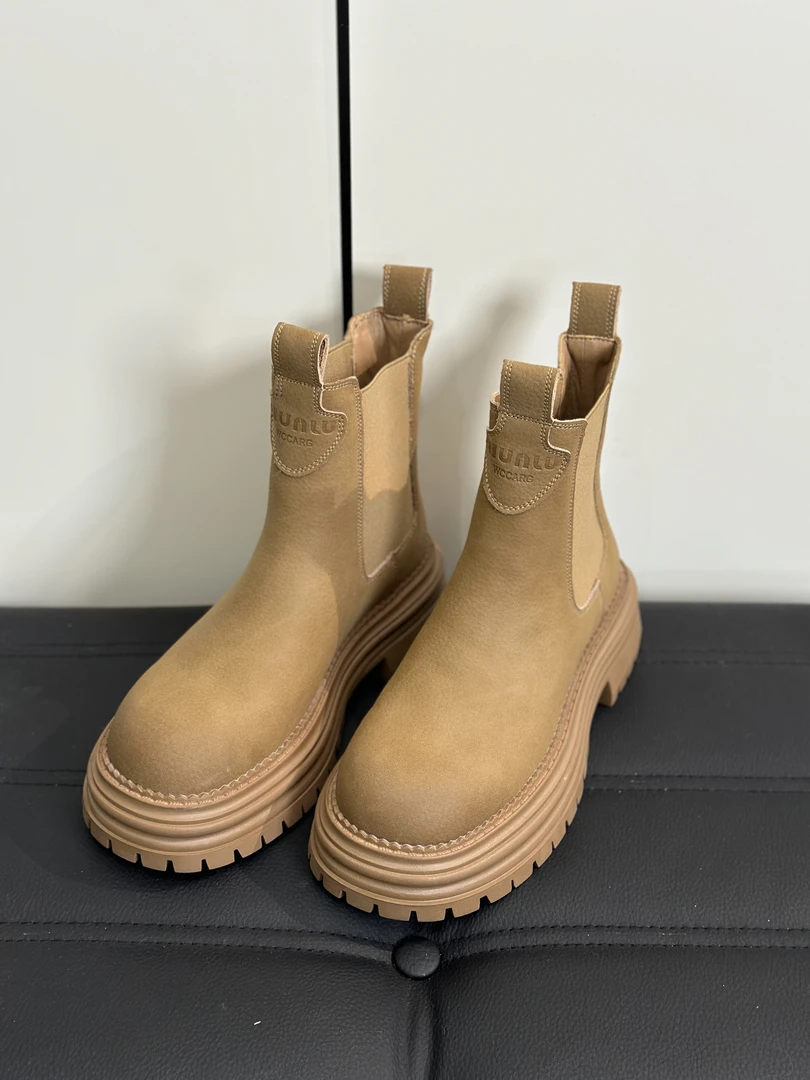 SUSU烟管靴女英伦风新款女鞋百搭短靴 8799-57 四右10