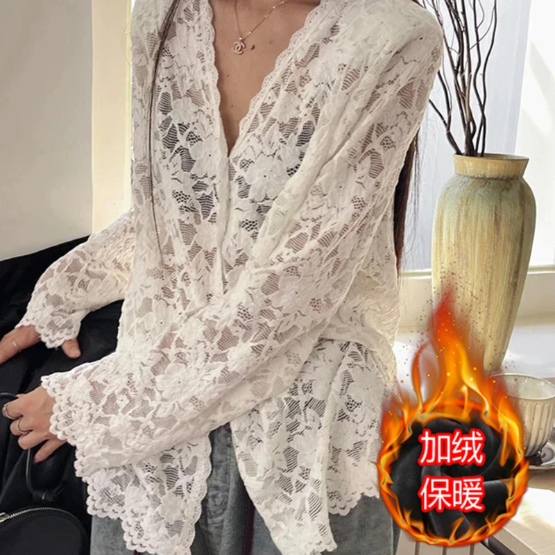 法式加绒镂空蕾丝打底衫女2025秋冬高级感宽松显瘦长袖衬衫上衣潮