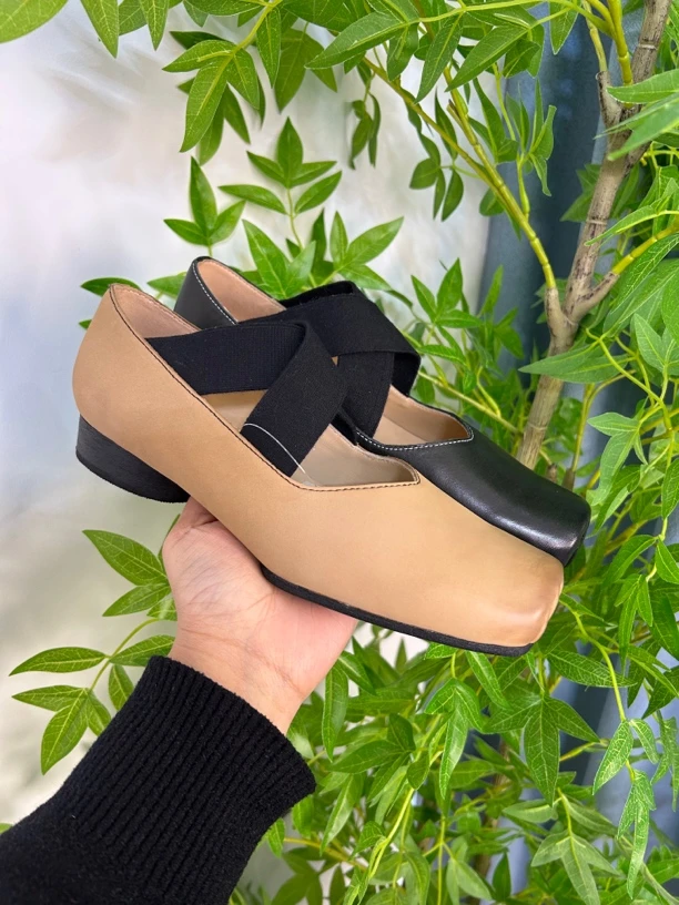 复古时尚舒适方头玛丽珍交叉绑带猪鼻子芭蕾舞鞋平底女单鞋