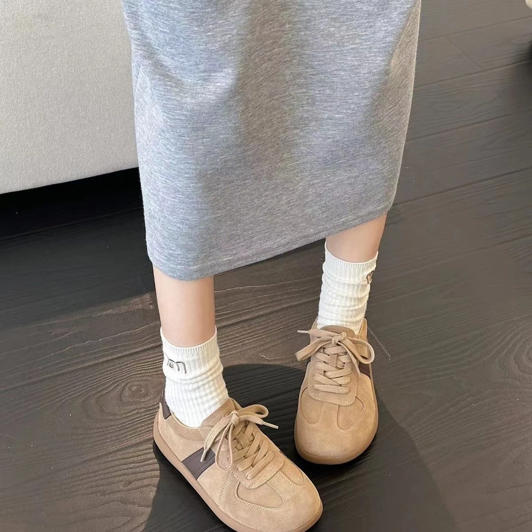 RB002女士休闲板鞋时尚百搭软底复古厚底平底圆头