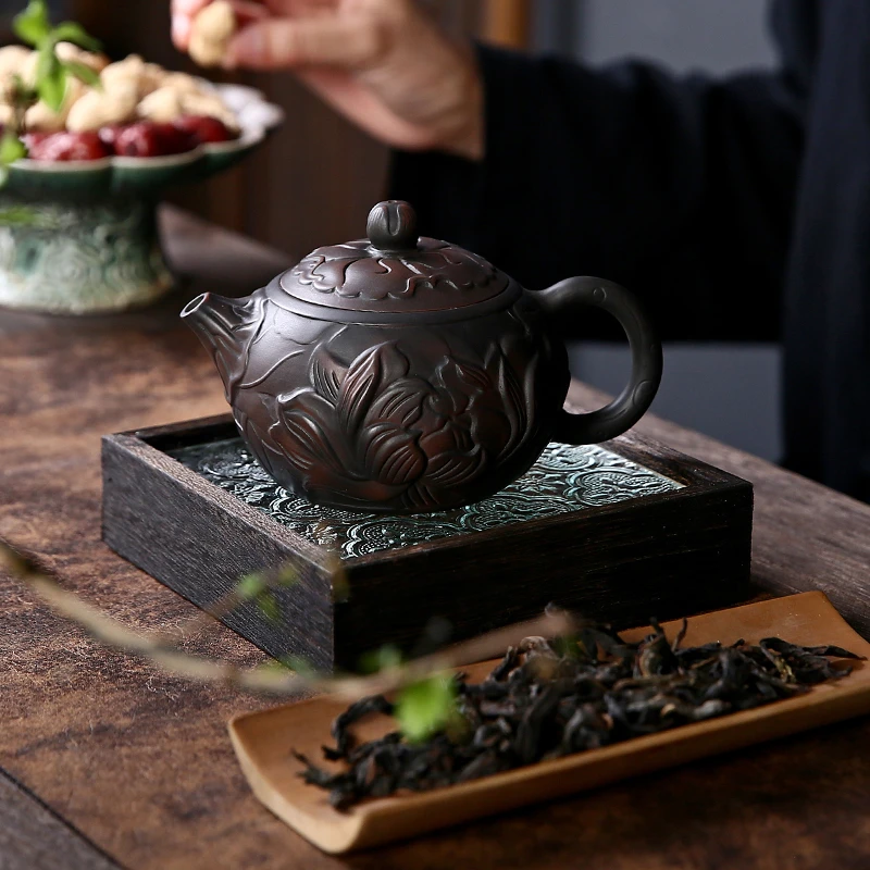 高档紫陶茶壶浮雕西施壶手工中式茶道复古家用陶瓷紫砂泡茶壶大号