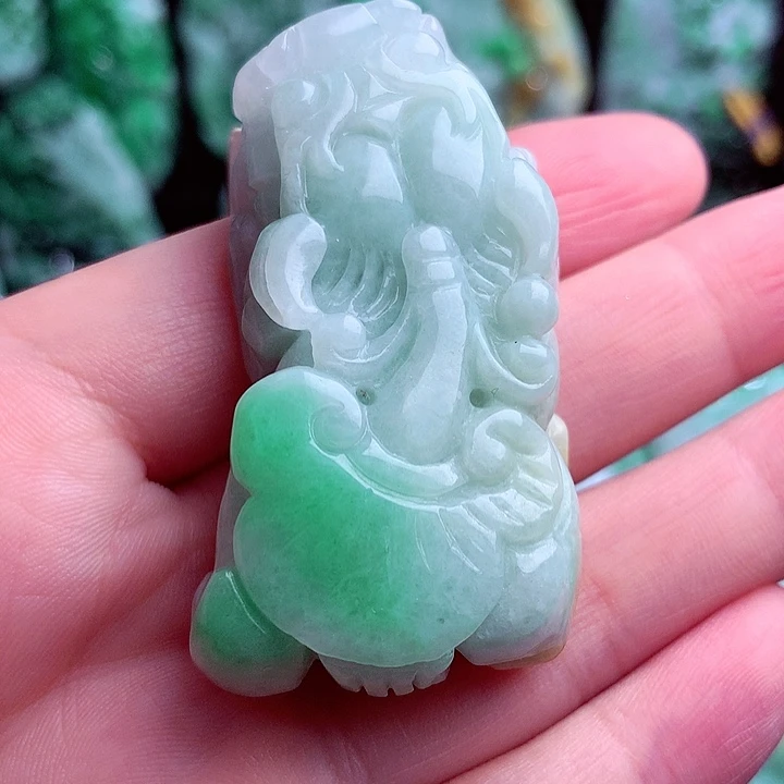 【闪购商品】翡翠吊坠(不含链)未镶嵌