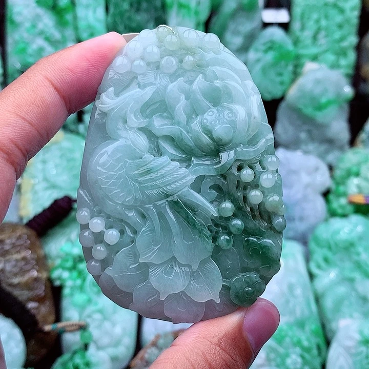 翡翠吊坠(不含链)未镶嵌