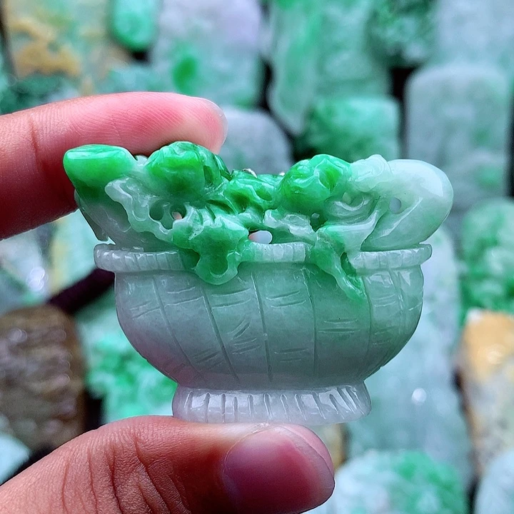 翡翠吊坠(不含链)未镶嵌