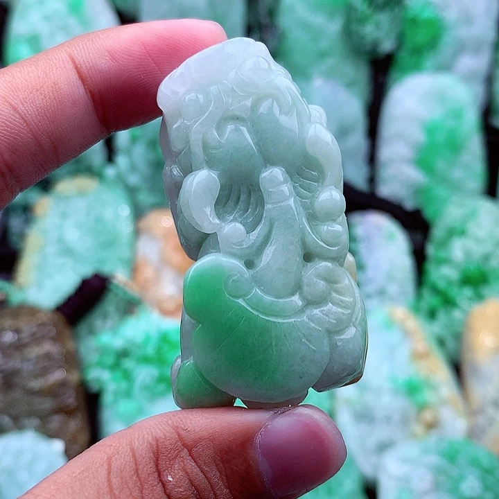翡翠吊坠(不含链)未镶嵌