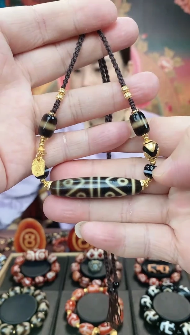 【闪购商品】玛瑙/玉髓锁骨链银S925镶嵌玛瑙水纹八眼的锁骨链