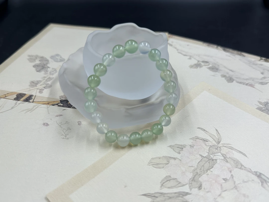 新人福利玉髓油青手串卡8mm