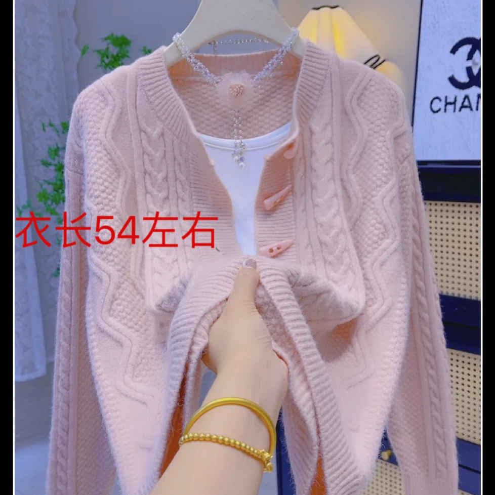 楼-牛角扣麻花甜美减龄毛衣外套秋冬新款韩版针织开衫