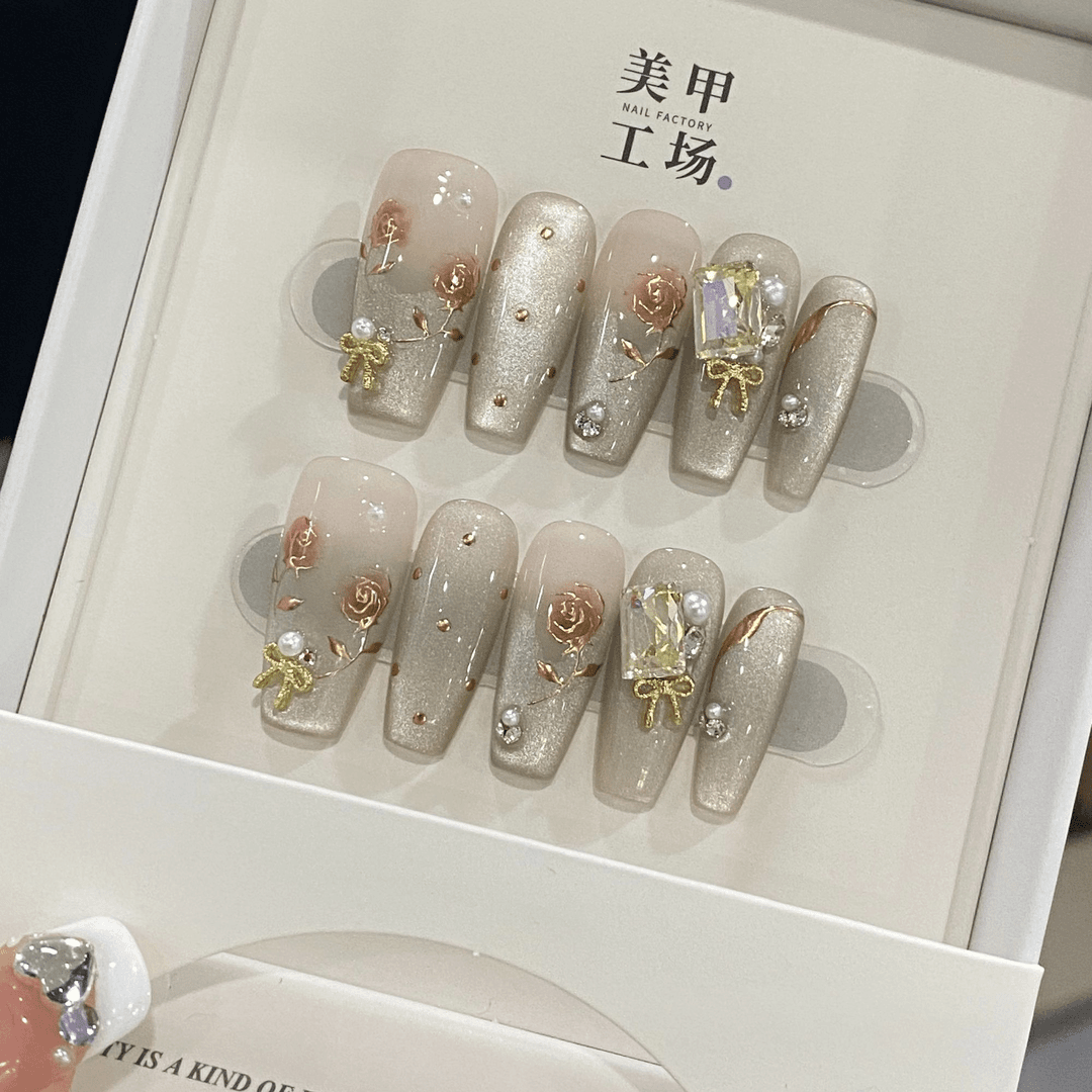 【玫瑰故事】七夕24年夏季新款纯手工精品穿戴甲美甲贴穿戴式光疗甲