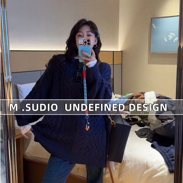 M家【欧尼都在穿】慵懒藏青镂空毛衣