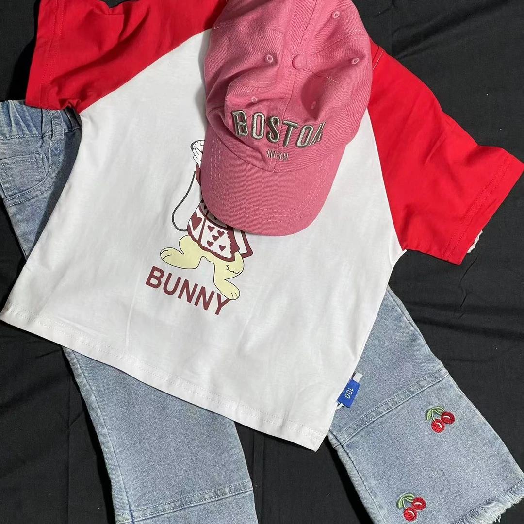 夏季款时尚印花儿童短袖