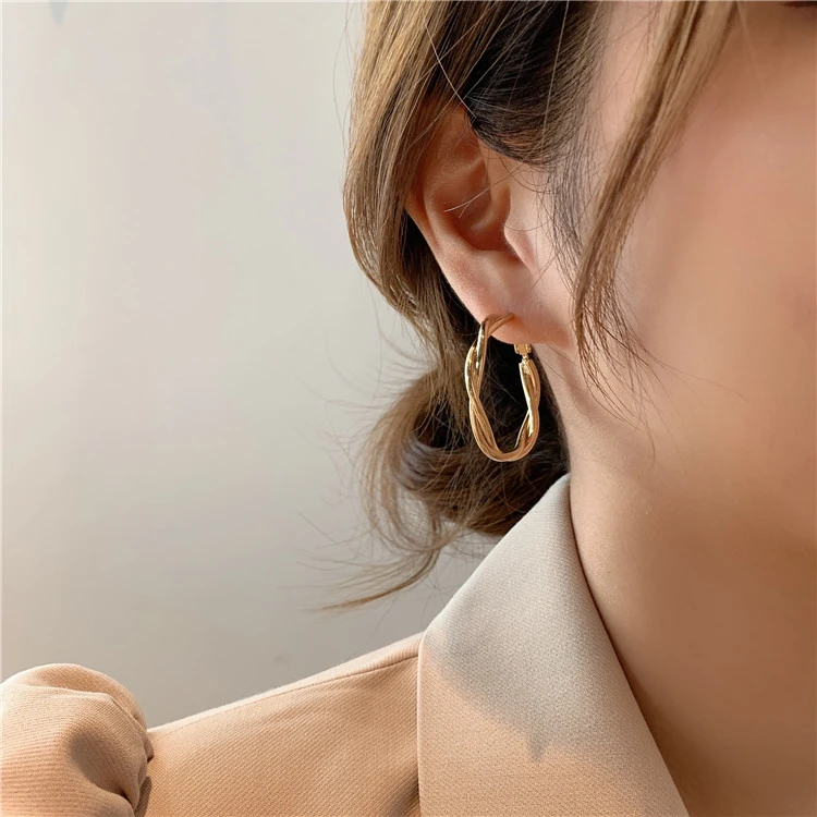 铜合金耳饰 梅姐饰品5019 圆圈耳环ins风感轻奢耳圈