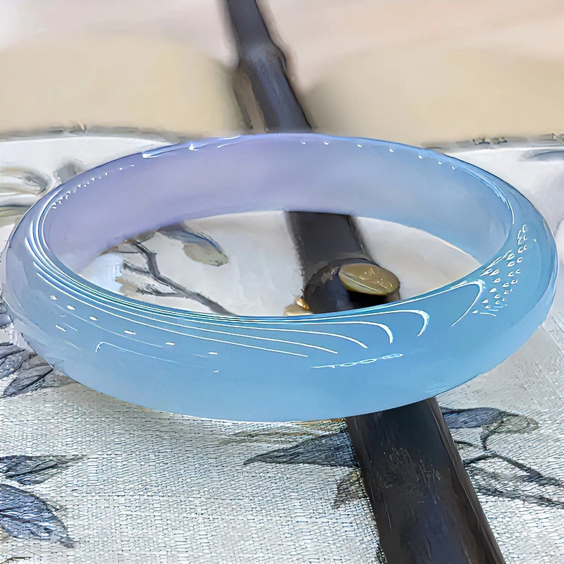 马料蓝的梦幻紫色玛瑙玉髓手镯蓝紫渐变浪漫色玉石玉镯子时尚显白