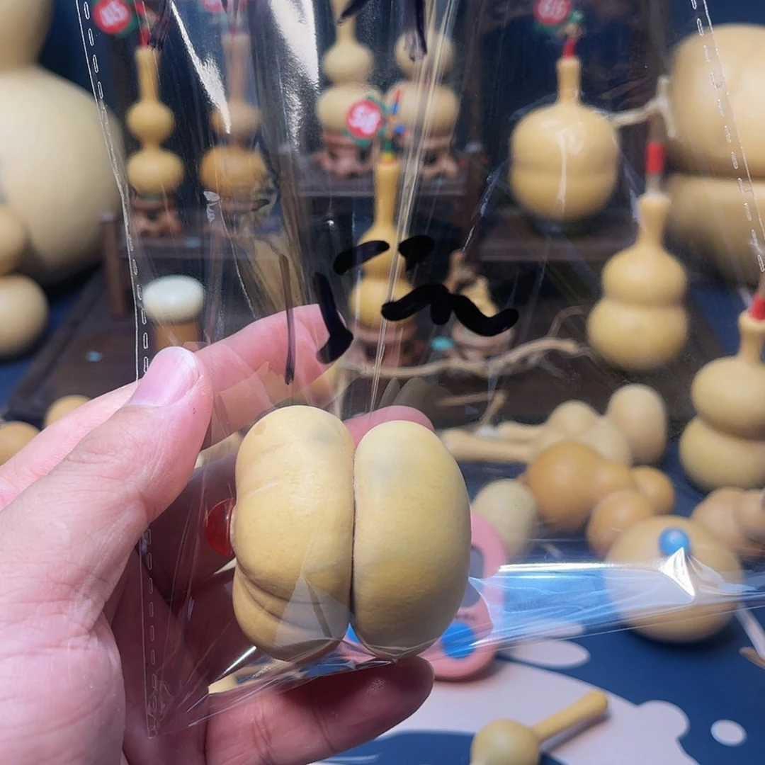 【闪购商品】铜葫芦八****女