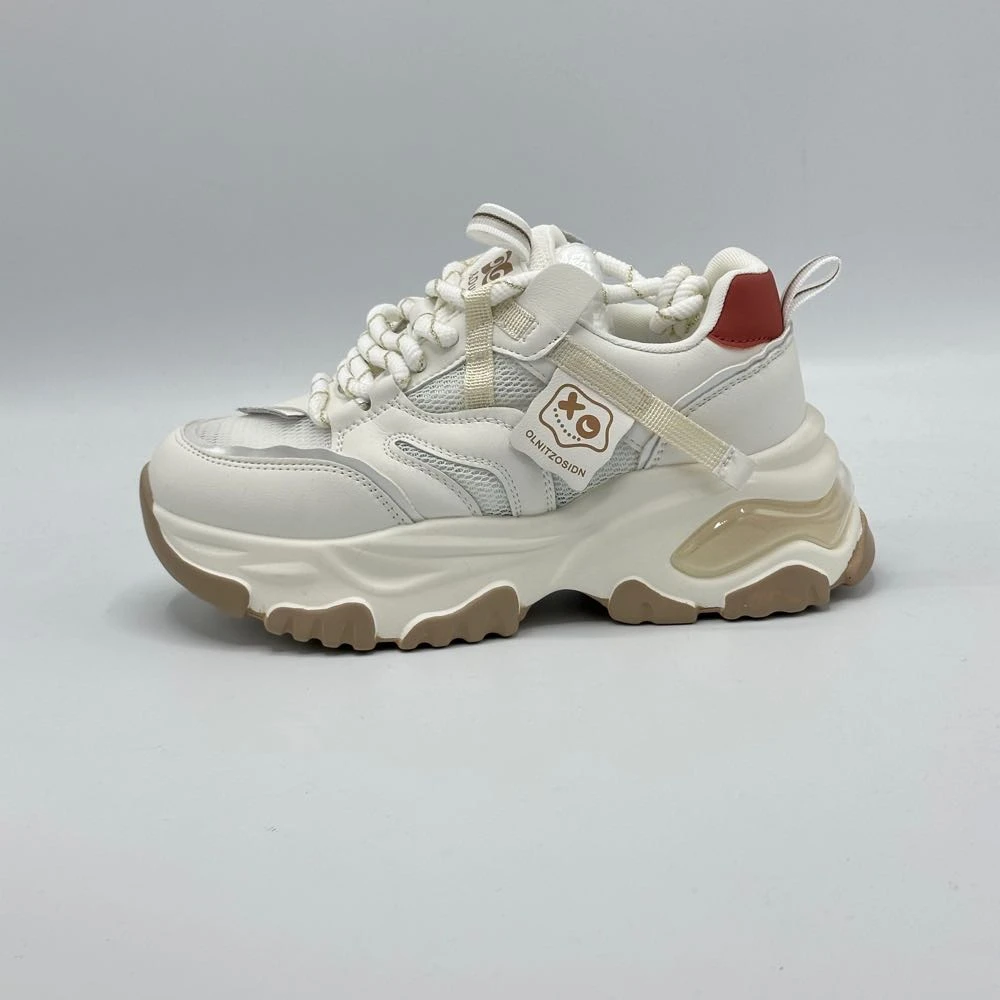 新款时尚潮流休闲鞋956268-1