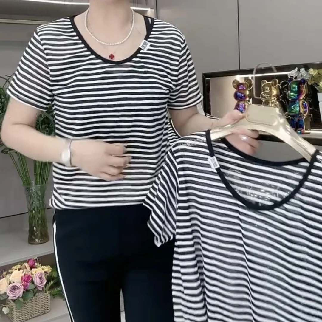 2025款条纹贴标显瘦圆领夏季防晒显瘦小衫