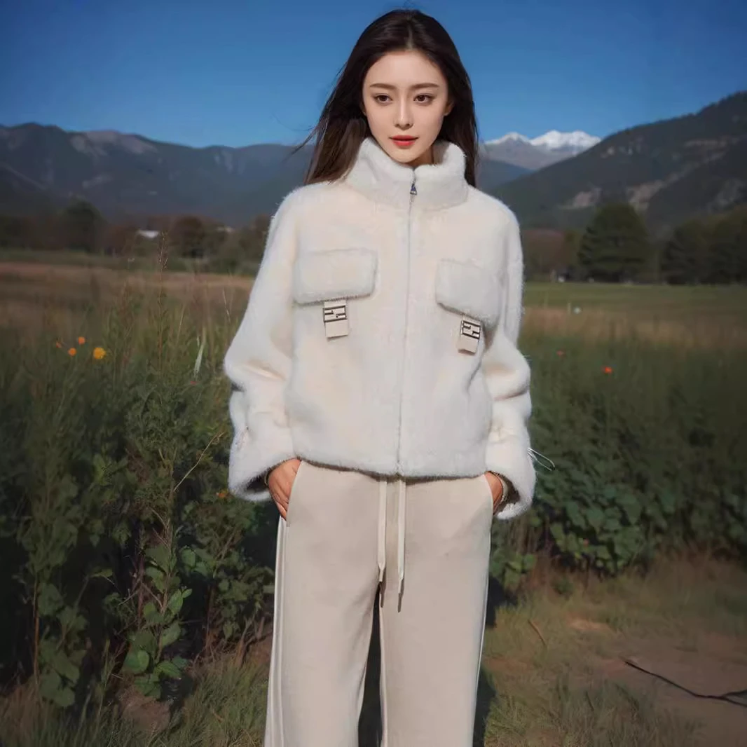 2024年冬季海宁皮草外套女新款皮毛一体环保毛毛短款保暖皮草外套