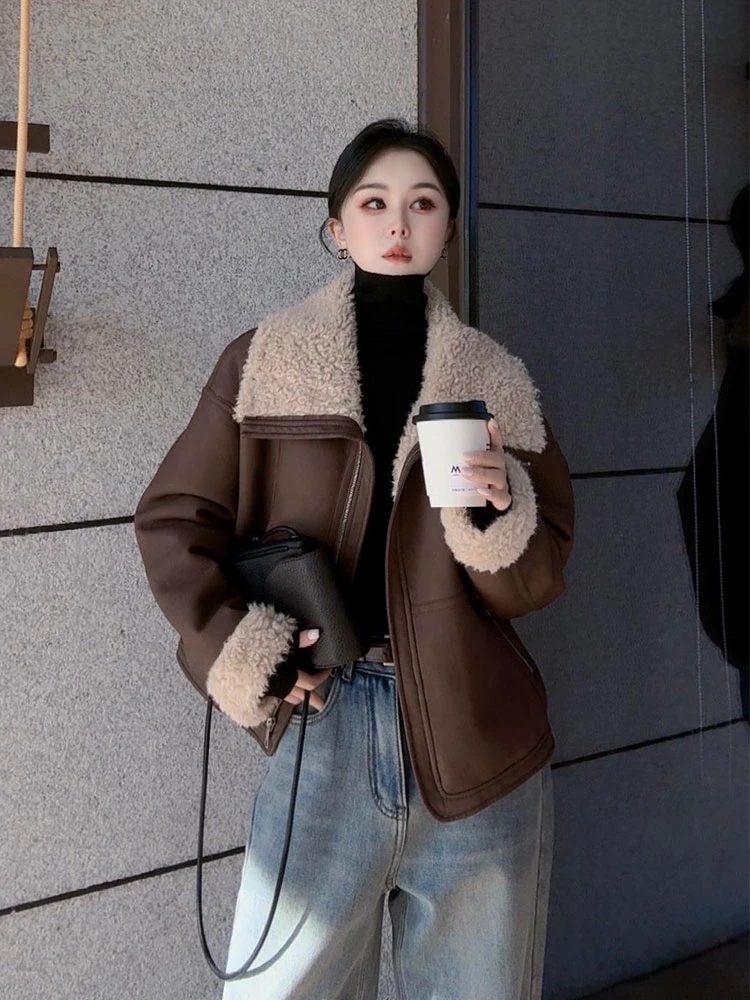 韩版时尚高级感翻领加绒外套女2024年秋冬季新款加厚保暖洋气外套