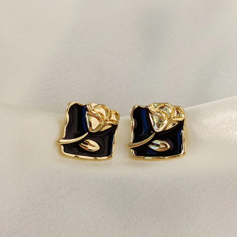 合金耳饰 黑色玫瑰花方形耳钉复古宫廷中古时尚轻奢气质百搭法式