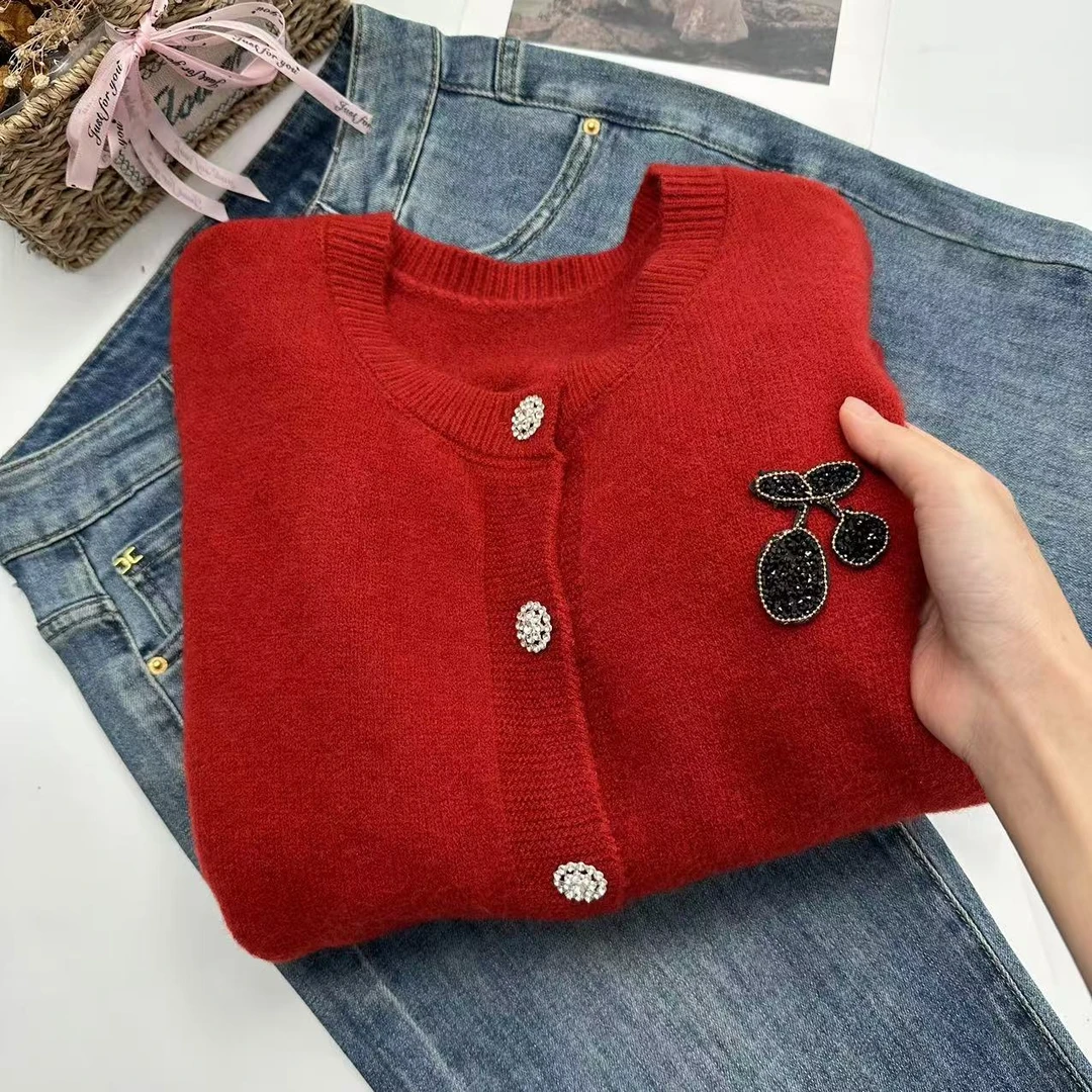 【小樱桃】冬款开衫复古气质正肩显瘦针织衫Y1643红