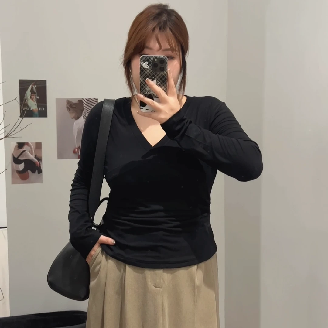 大码胖妹妹春季新款显瘦小收腰褶皱设计交叉V领气质百搭长袖T恤