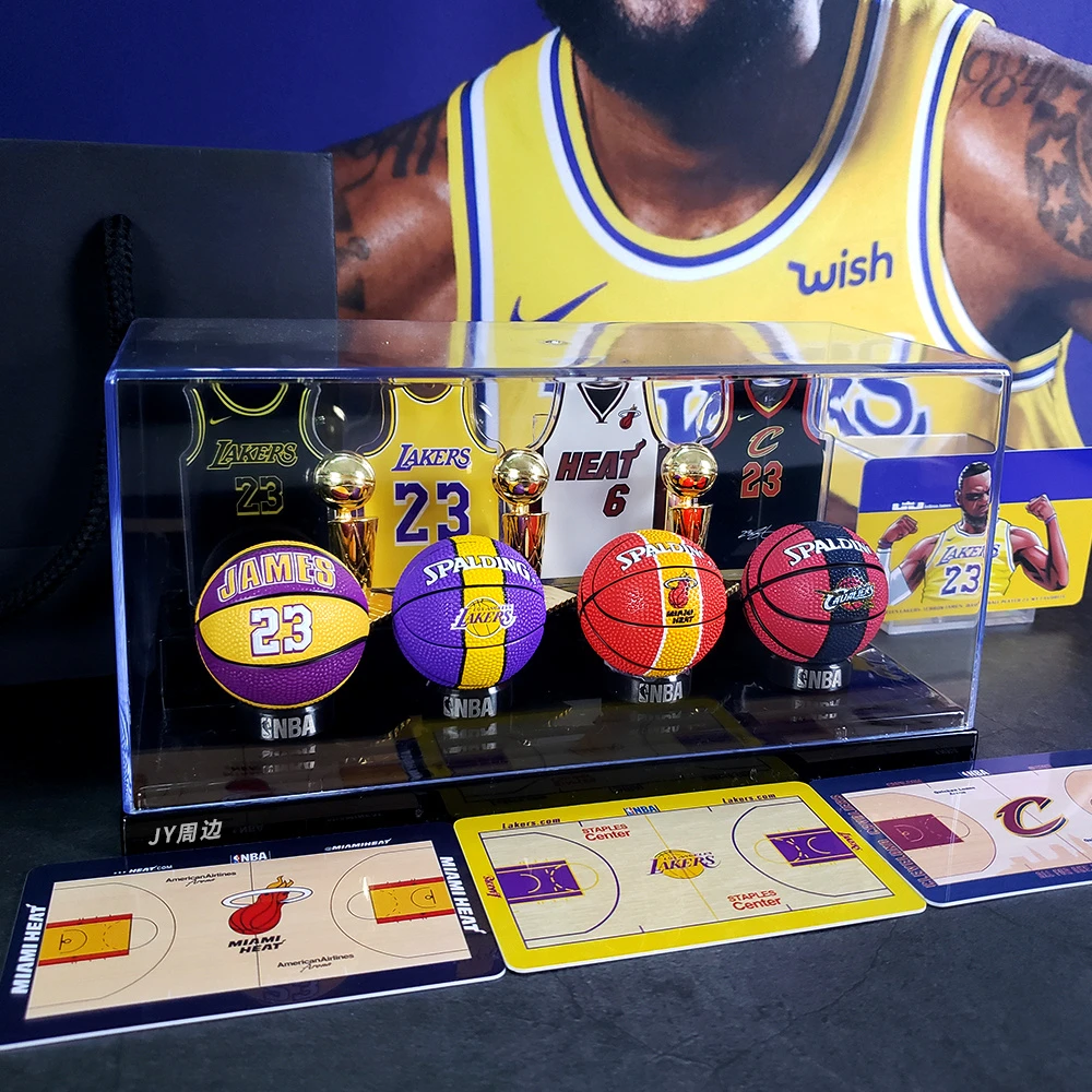 nba篮球创意生日礼物送男生朋友同学詹姆斯科比手办走心礼品小众