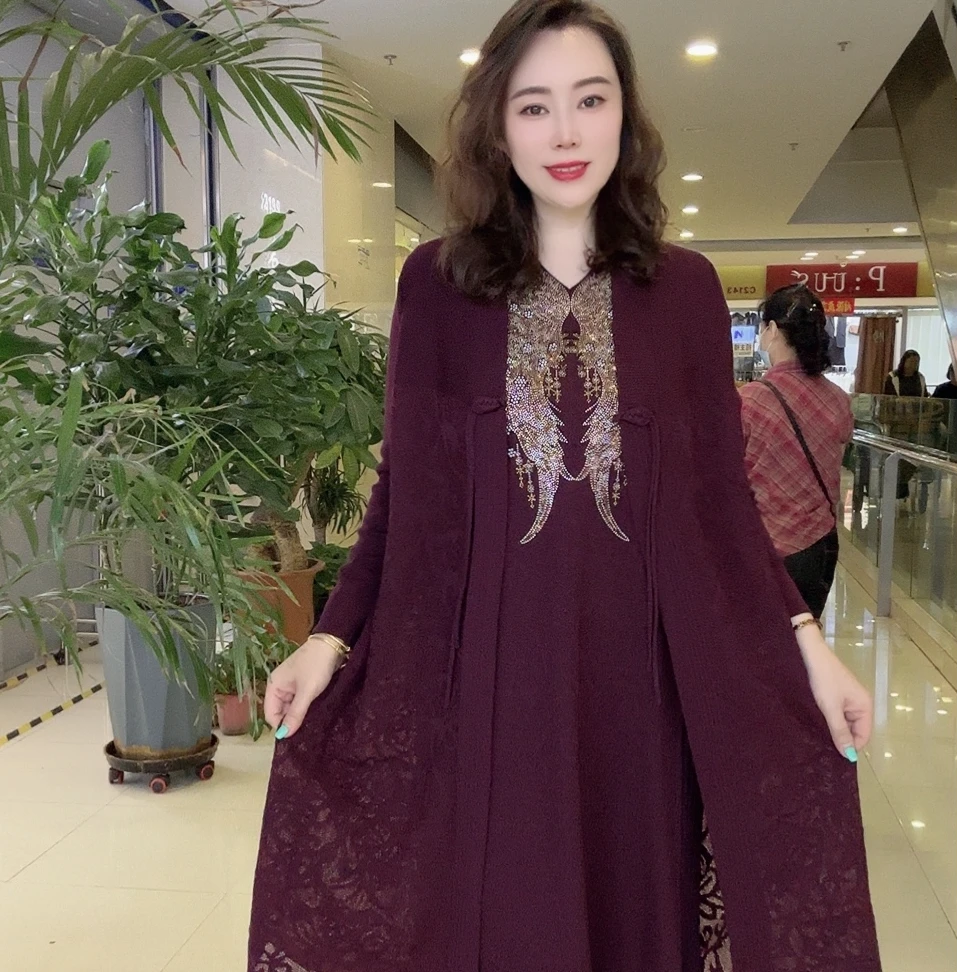 （套装）秋季新款针织烫钻蝴蝶褶皱裙加盘扣外披2395909