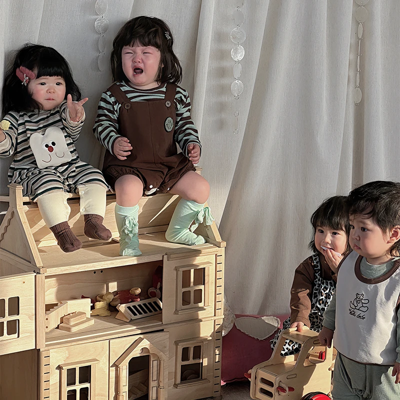 A-1 24婴幼儿笑脸贴标条纹两件套wz81028