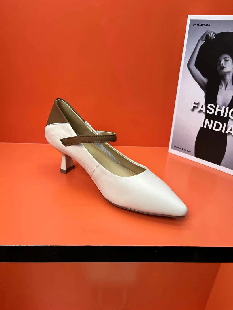 070 真皮高跟鞋  温婉气质尖头单鞋货5