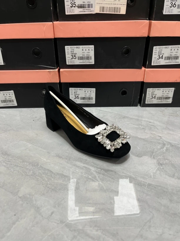 6676 样7 方头粗跟单鞋