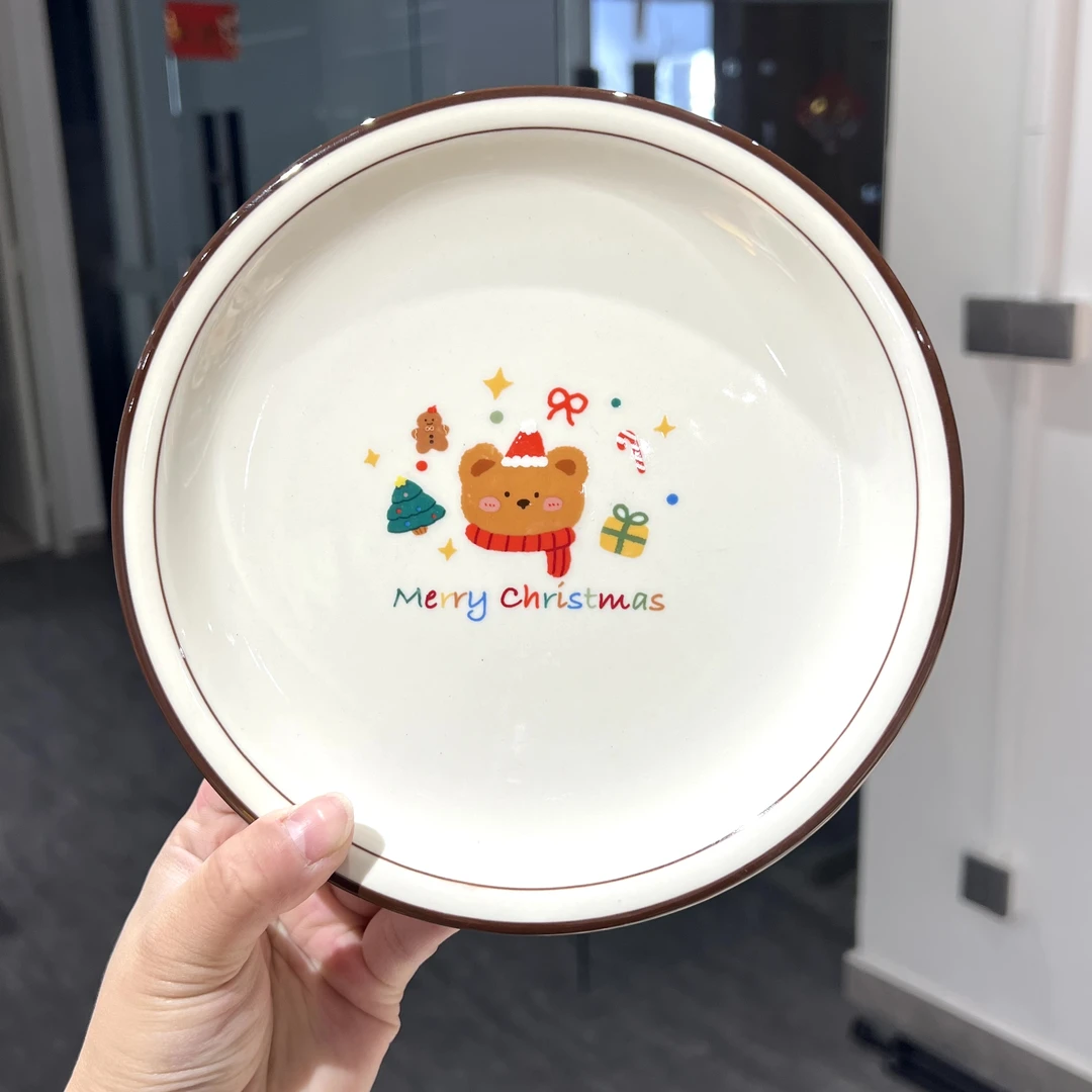 TOTYE·圣诞玩偶小熊7英寸可爱陶瓷盘子家用早餐浅盘网红菜盘圆盘