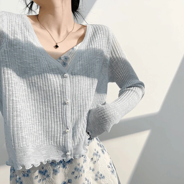 蓝色冰丝防晒针织开衫长袖短款女春季配吊带裙的小披肩外搭空调衫