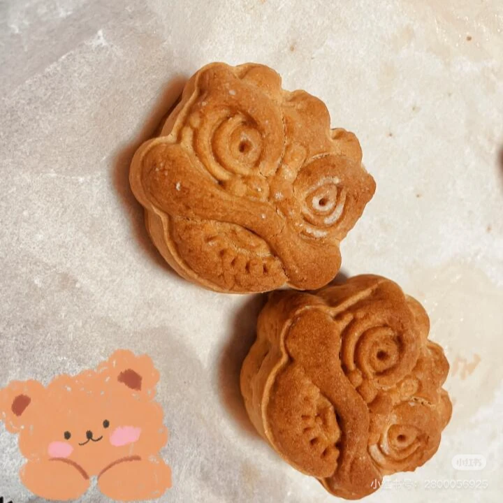 网红虎头金枕榴莲饼，榴莲夹心，（工厂余量品，易碎，介意勿拍）