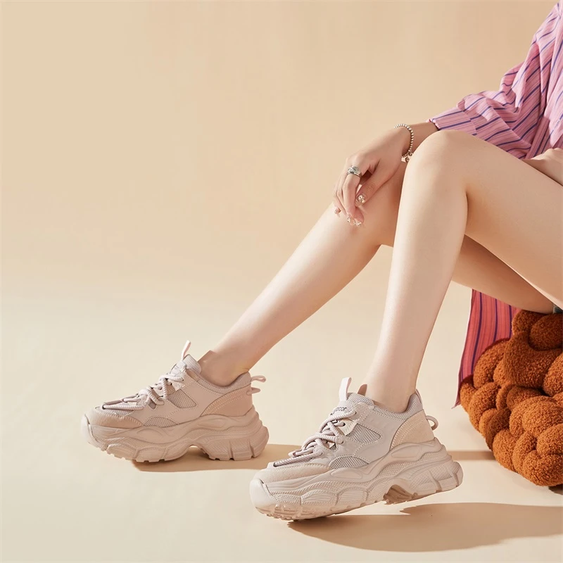 YEARCON/意尔康2025秋季新款女士运动鞋网面透气厚底增高老爹鞋
