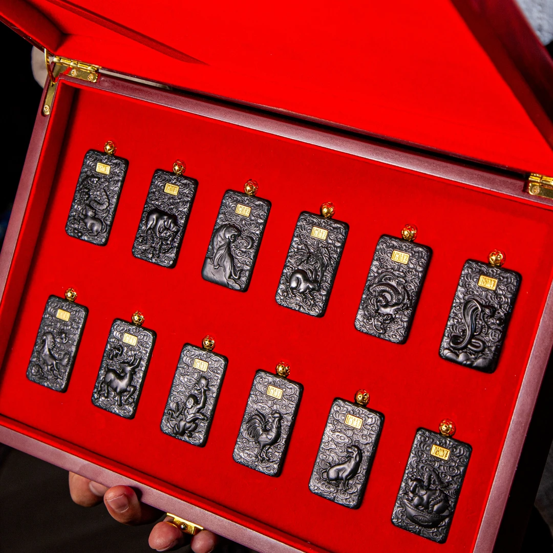 【十二生肖12地支八大守护神本命佛】和田玉石吊坠镶嵌男女款吊坠