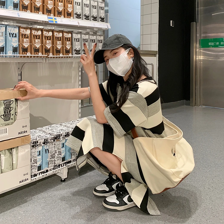 韩系大码黑白街头风条纹短袖t恤辣妈简约宽松休闲洋气女装连衣裙