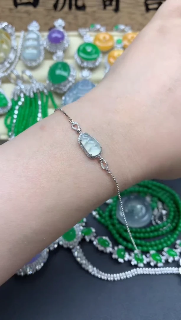 【闪购商品】翡翠手链18K金镶嵌407-中国好珍宝