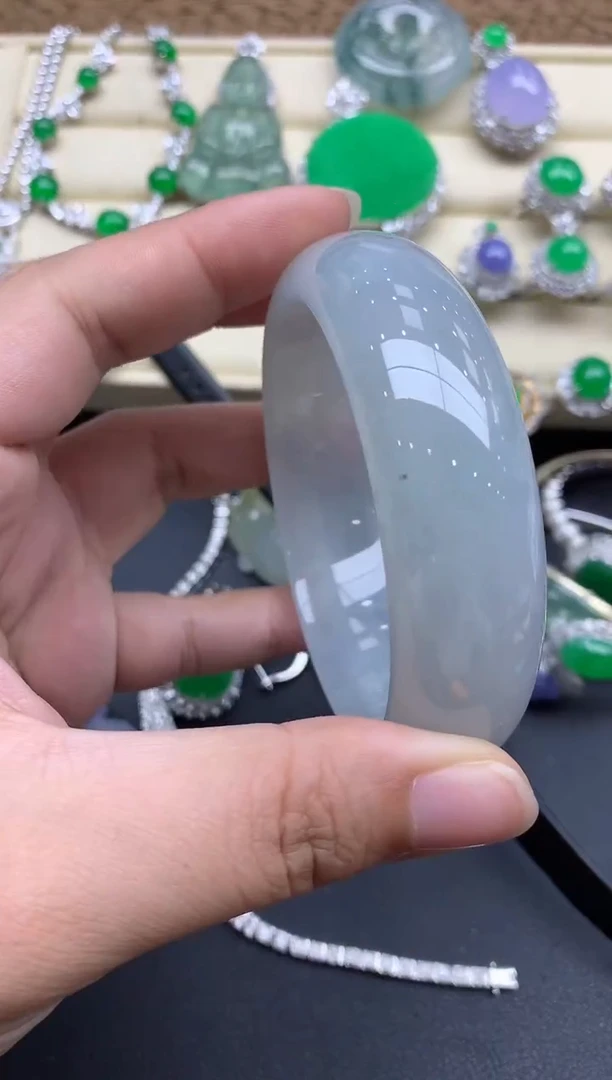 【闪购商品】翡翠手镯未镶嵌710-中国好珍宝