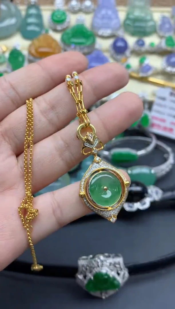 【闪购商品】翡翠颈饰18K金镶嵌603-中国好珍宝